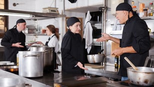 Managing Restaurant Staff Stress Levels During the Holiday Rush