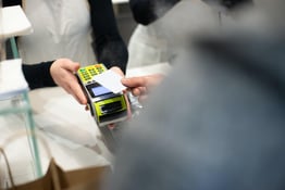 Votre restaurant devrait-il adopter un point de vente portable ?